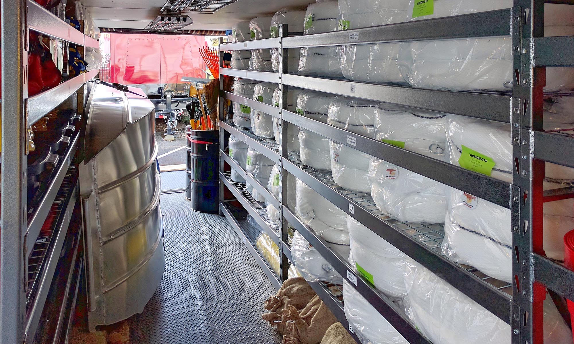 SRT10000 Our large entrylevel trailer Spill Response Trailers